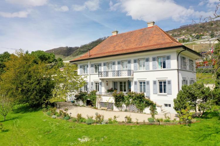 Magnificent property located in Corseaux 